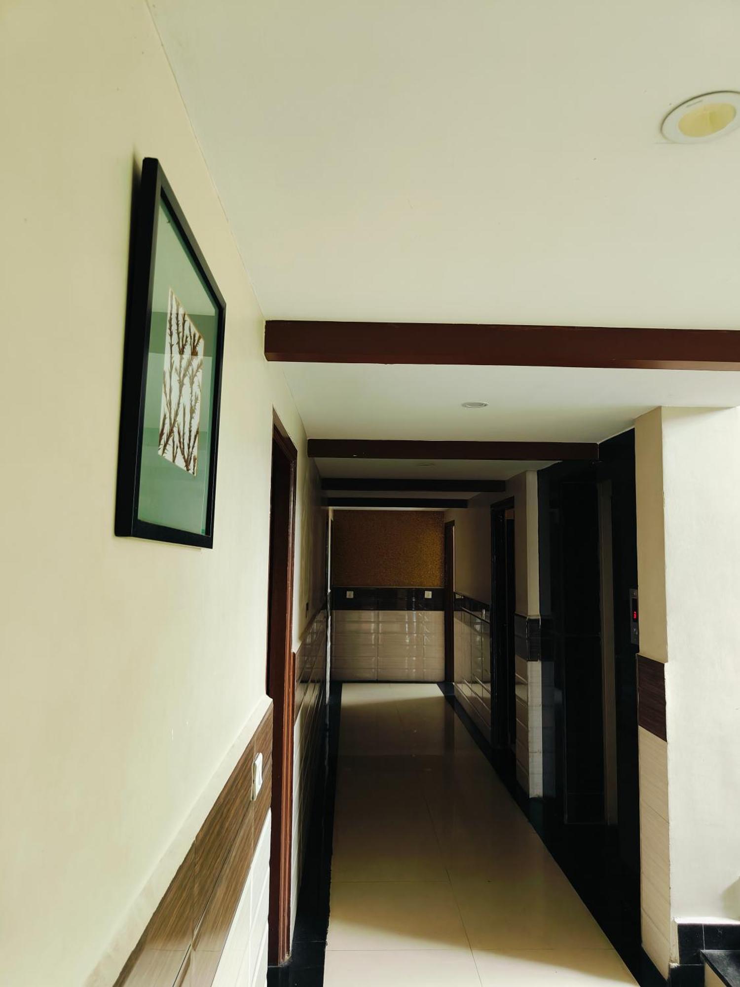 Green Wood Inn Mysore Near Palace ภายนอก รูปภาพ